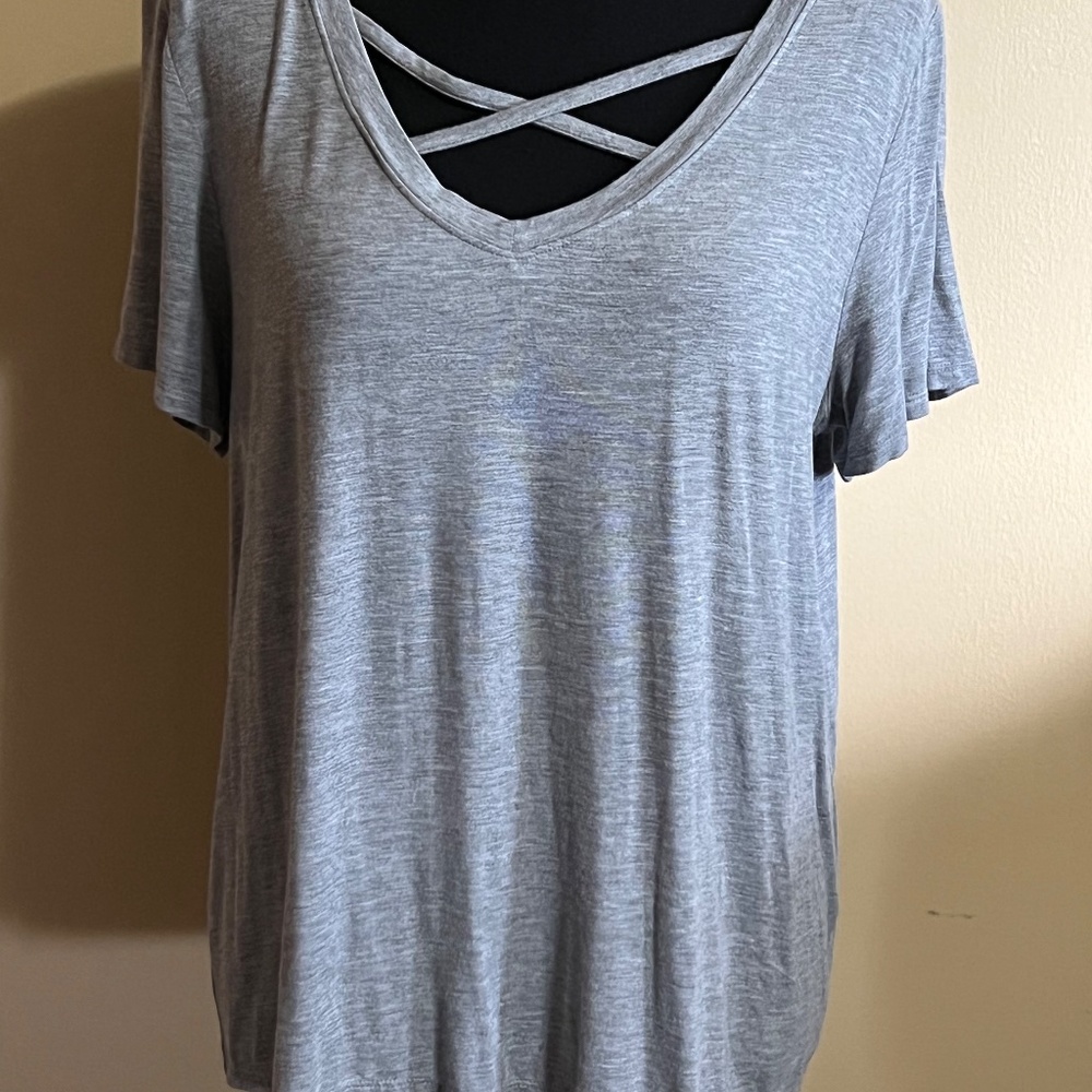 Gray Soho Street New York and Company short sleeve top size M